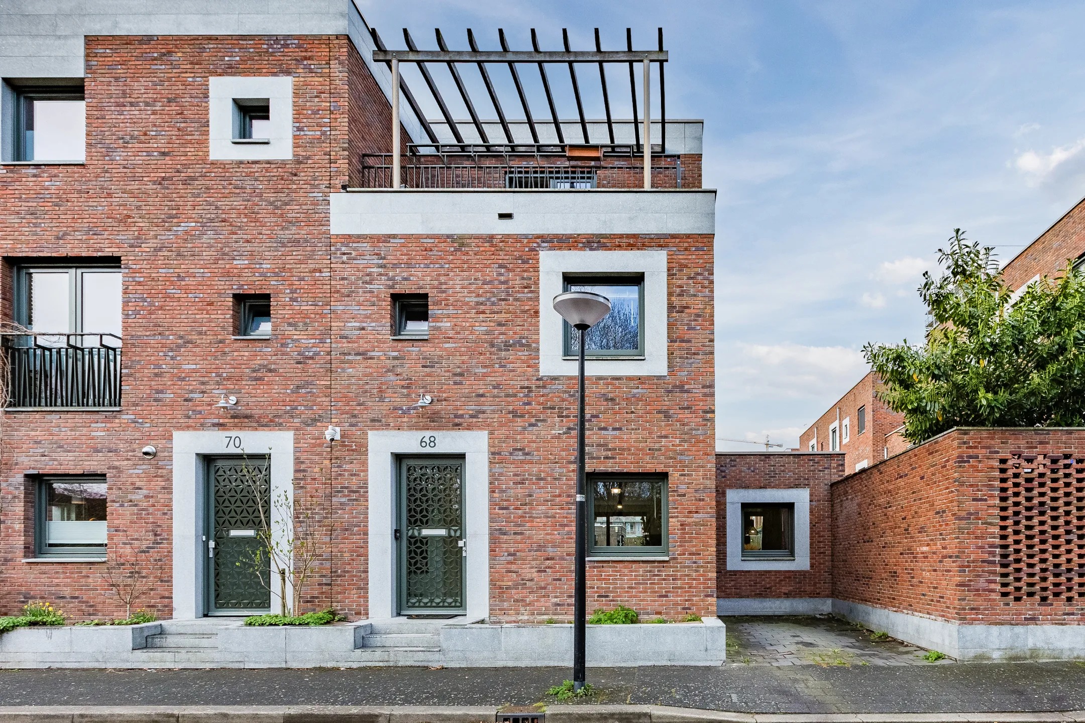 Hoekwoning Kleefkruidstraat 68 in Amsterdam