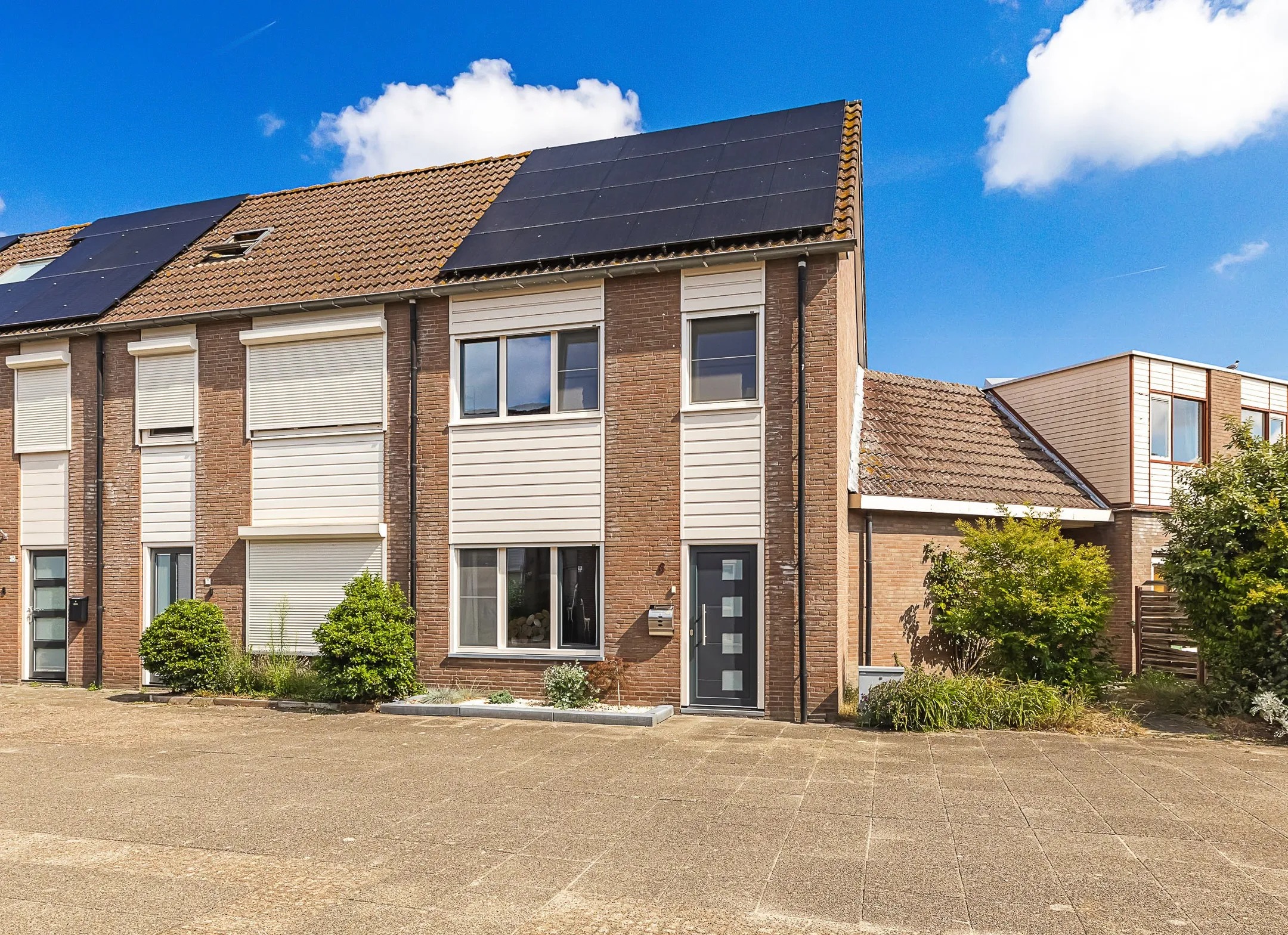 Tussenwoning Dijkcentrum 6 in Roosendaal