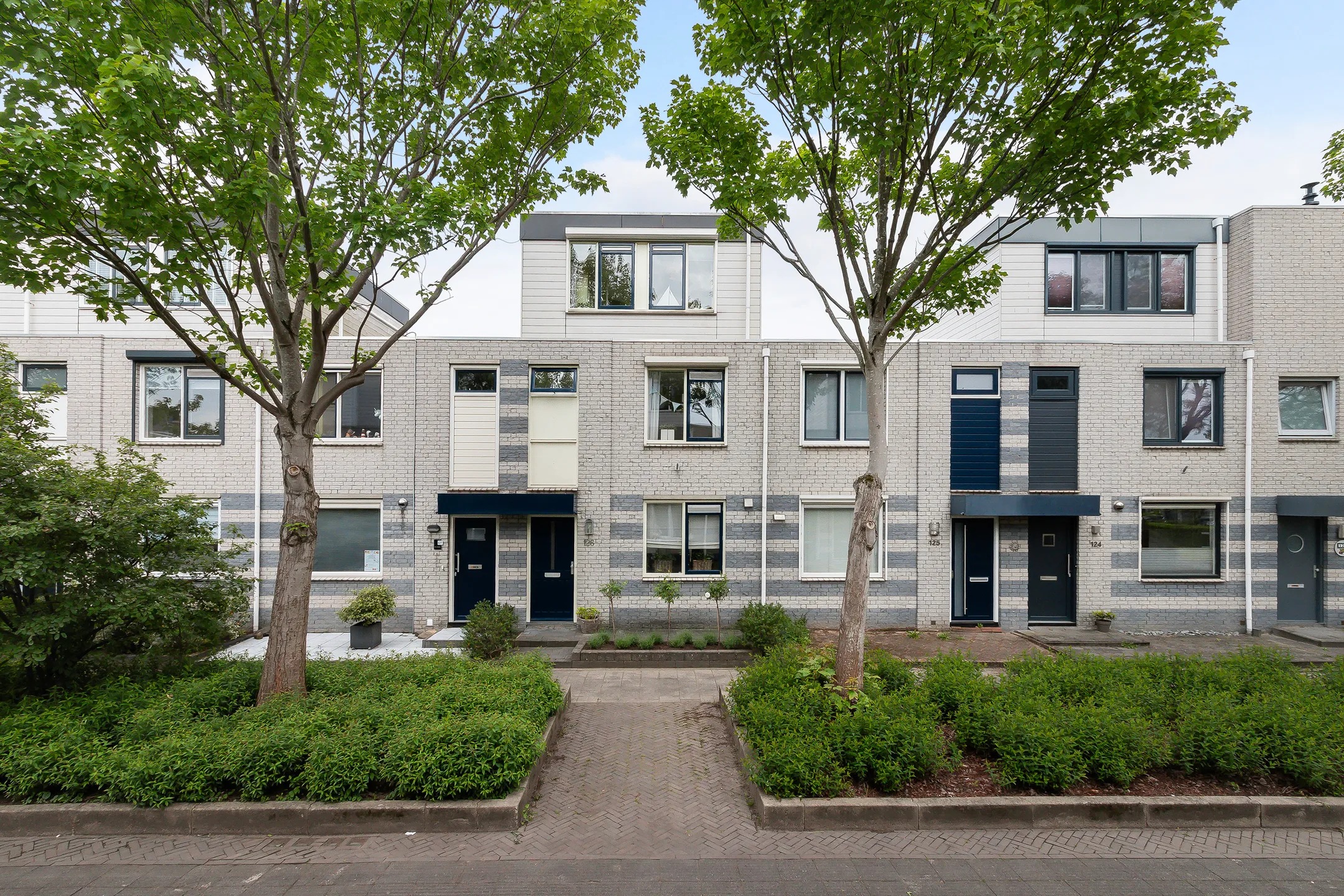 Tussenwoning Maaskant-erf 126 Dordrecht