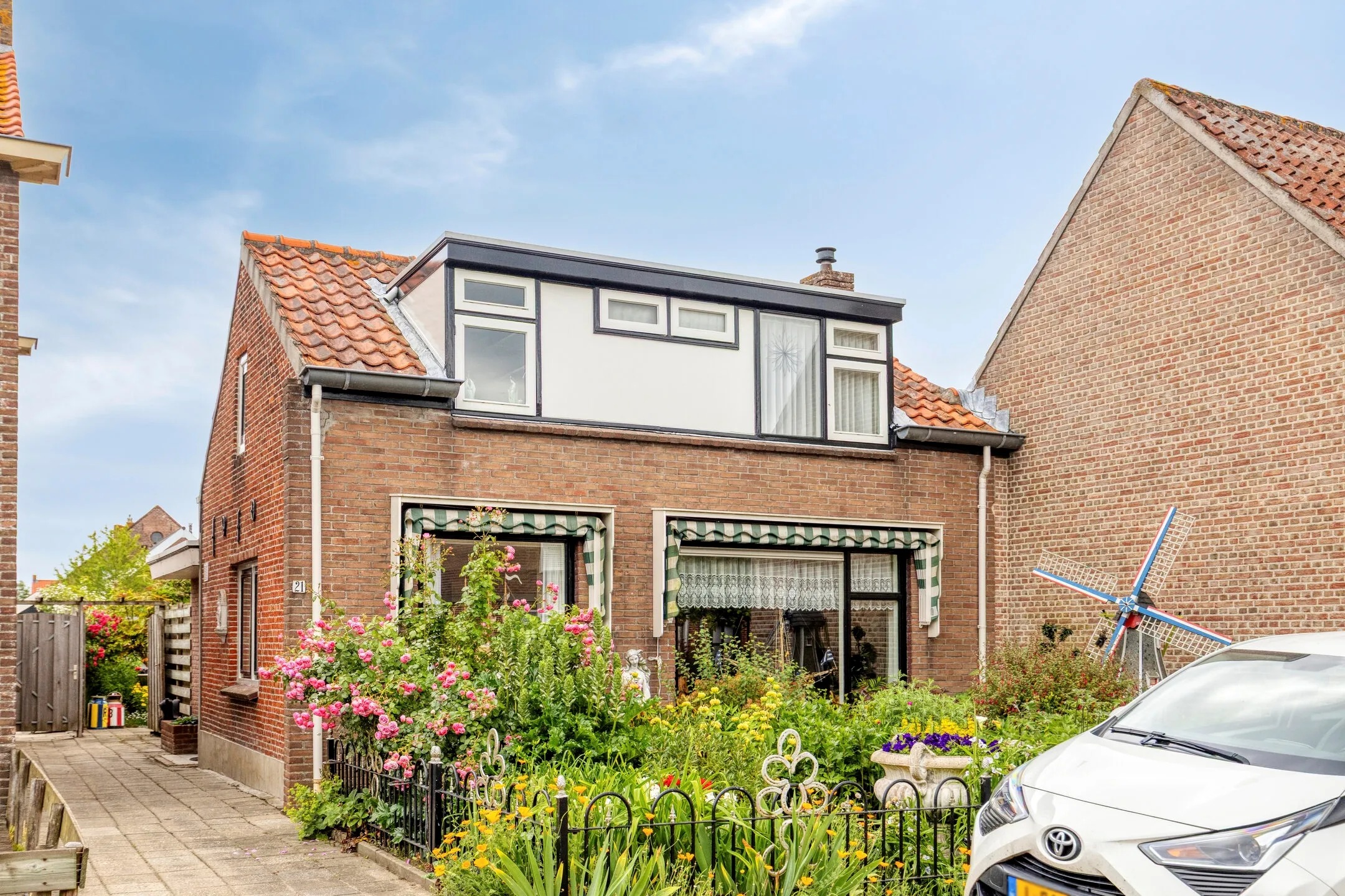 Halfvrijstaande woning Noordstraat 21 in Borssele
