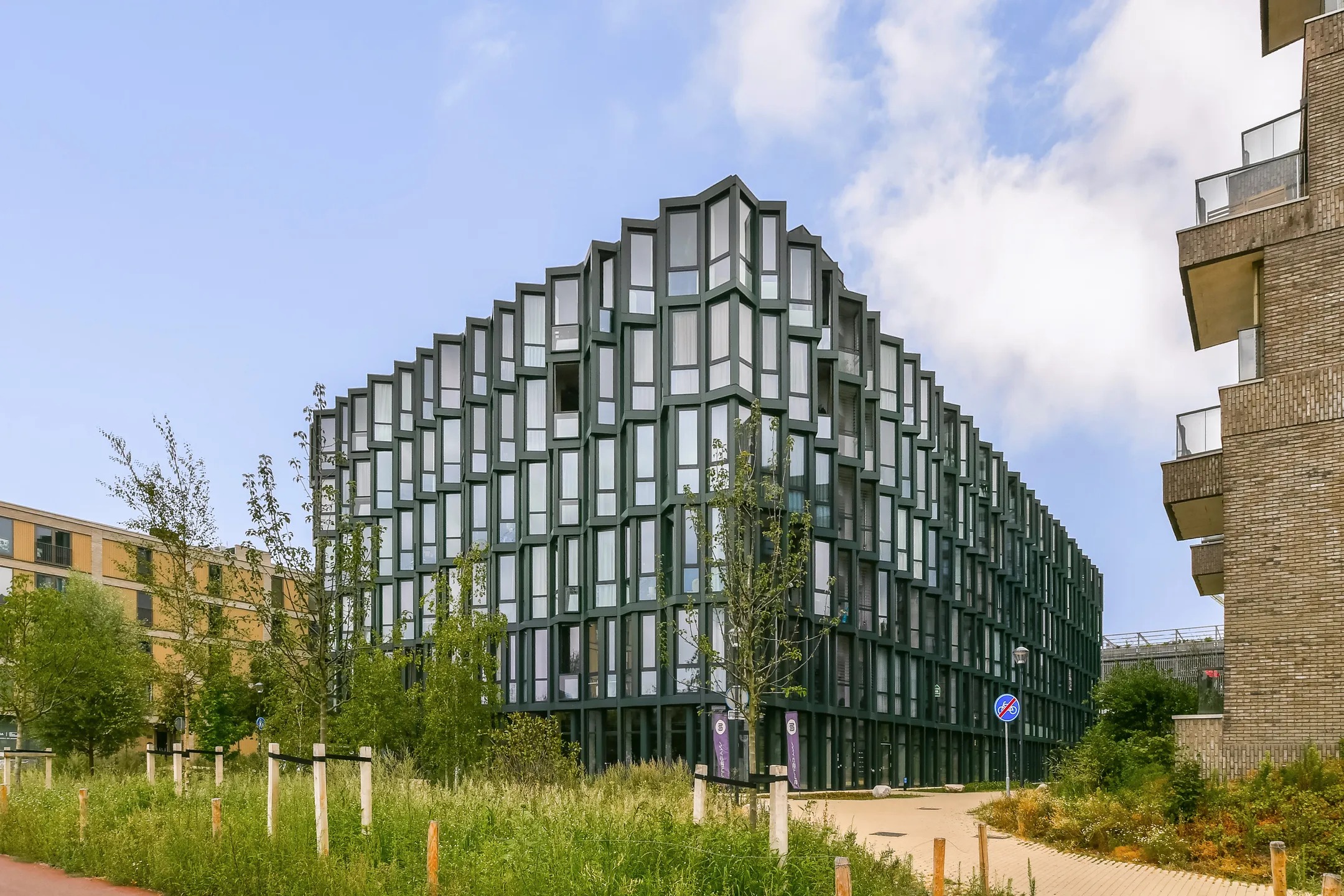 Portiekflat Surinamepad 232 in Haarlem