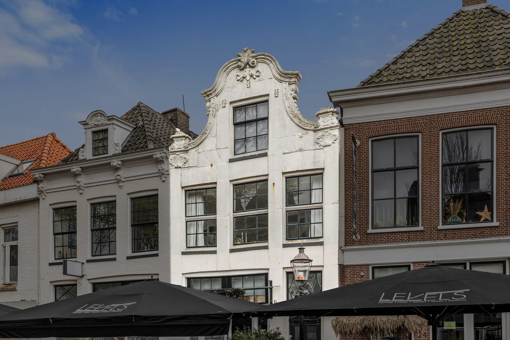 Bovenwoning Grote Bredeplaats 26 A in Harlingen