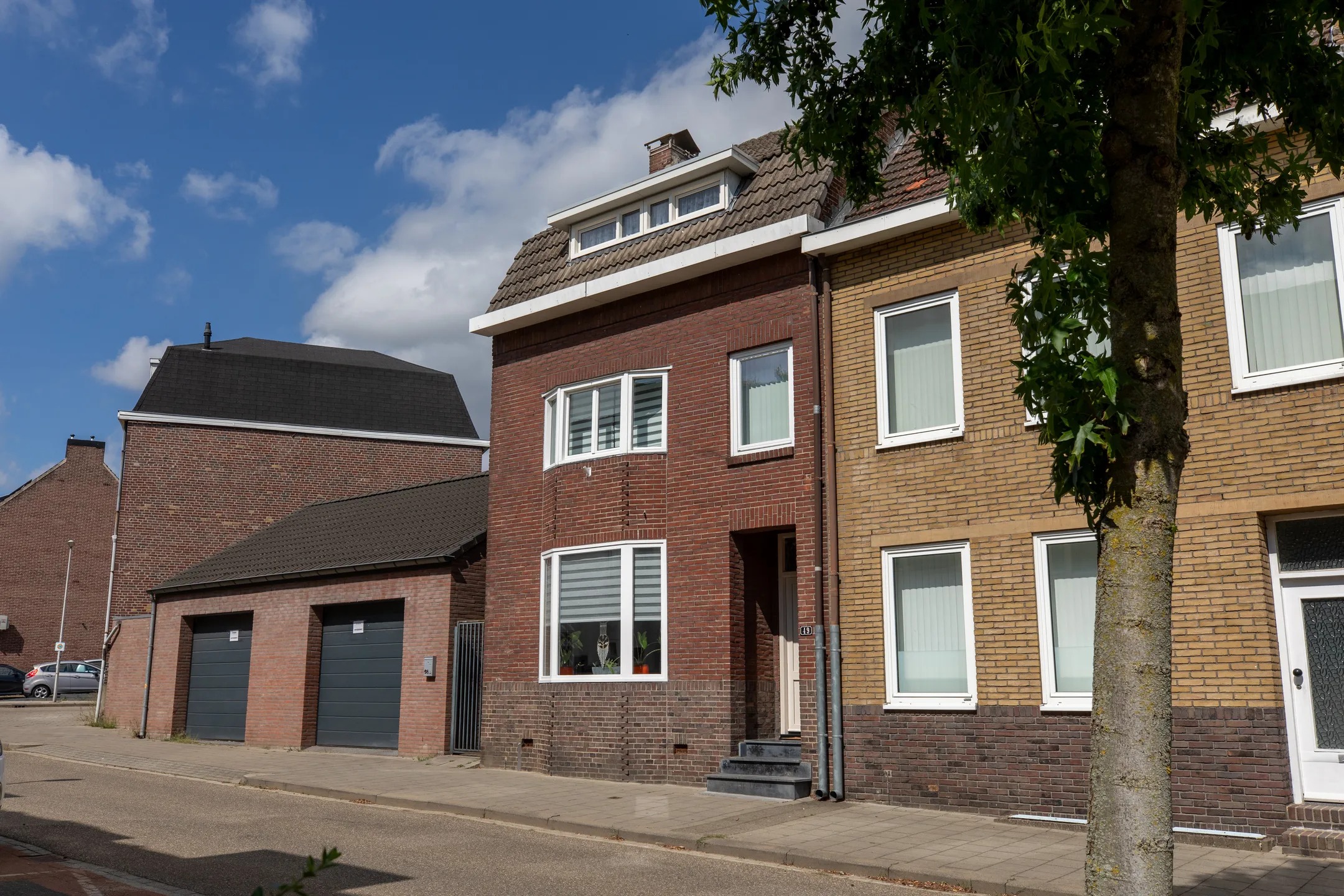 Halfvrijstaande woning Eijmaelstraat 49 in Heerlen