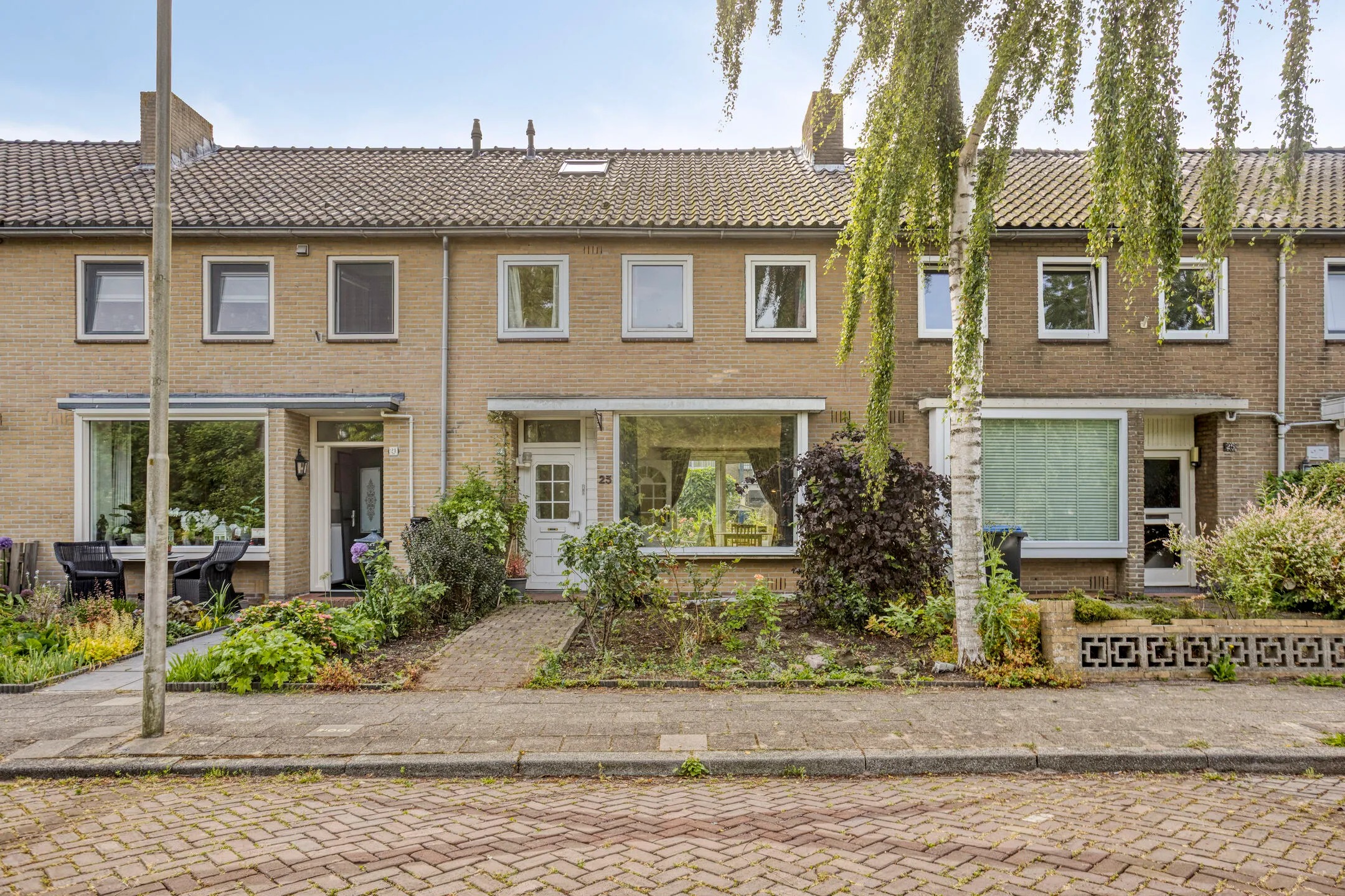 Tussenwoning Divonalaan 23 Hillegom