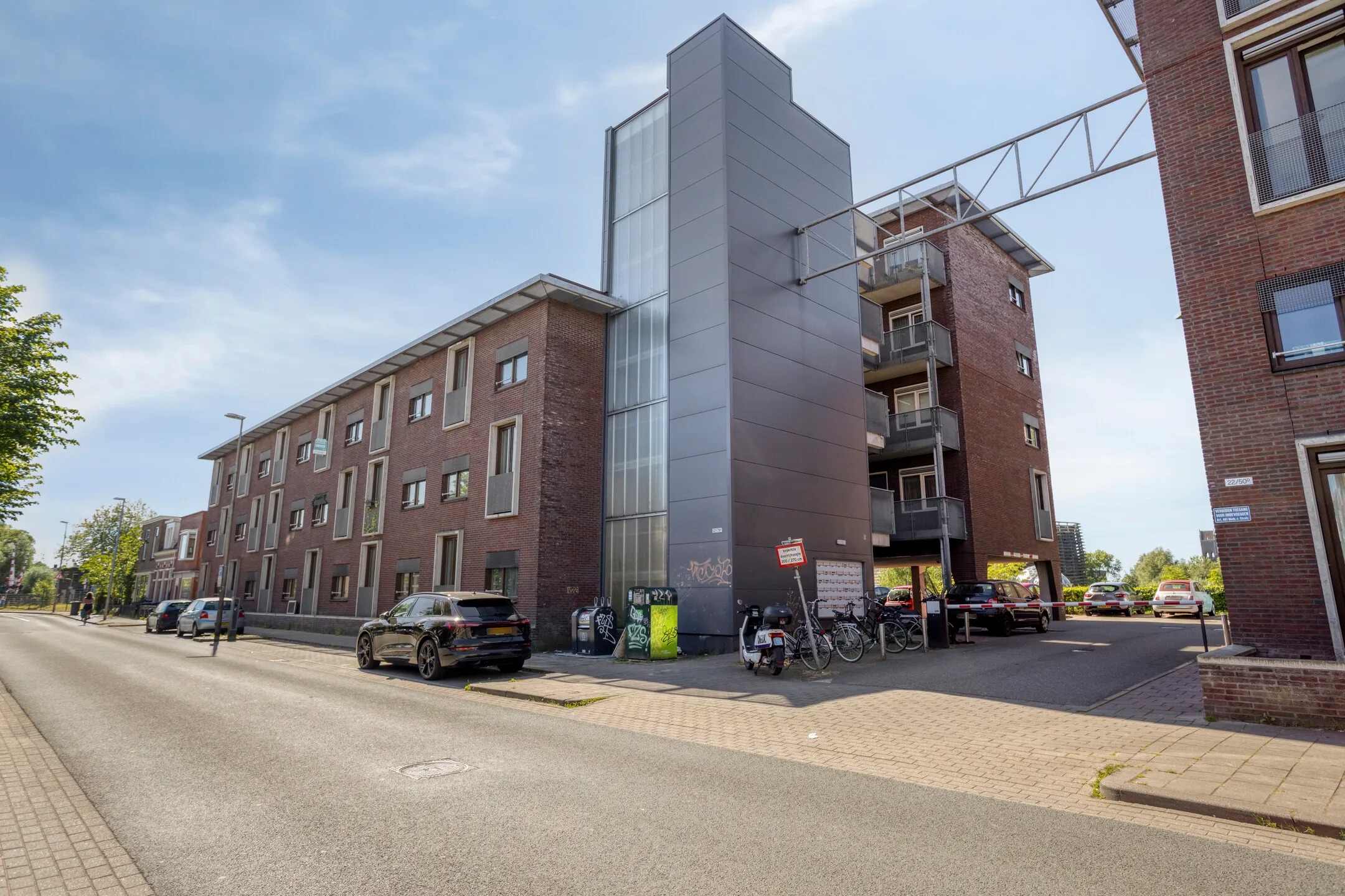 Bovenwoning Achter de Hoven 58 a in Leeuwarden