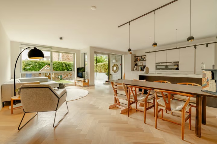 Beneden + bovenwoning Haparandadam 2 E3 in Amsterdam