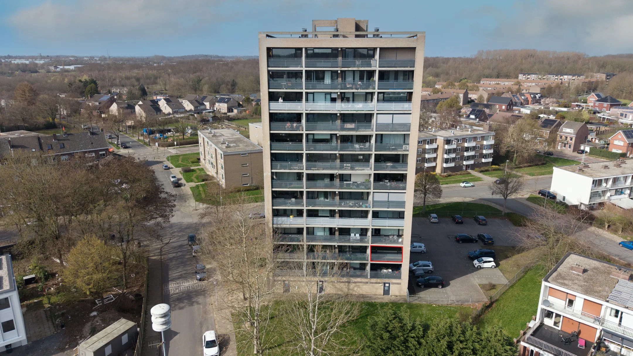 Portiekflat Adenauerlaan 53 in Heerlen
