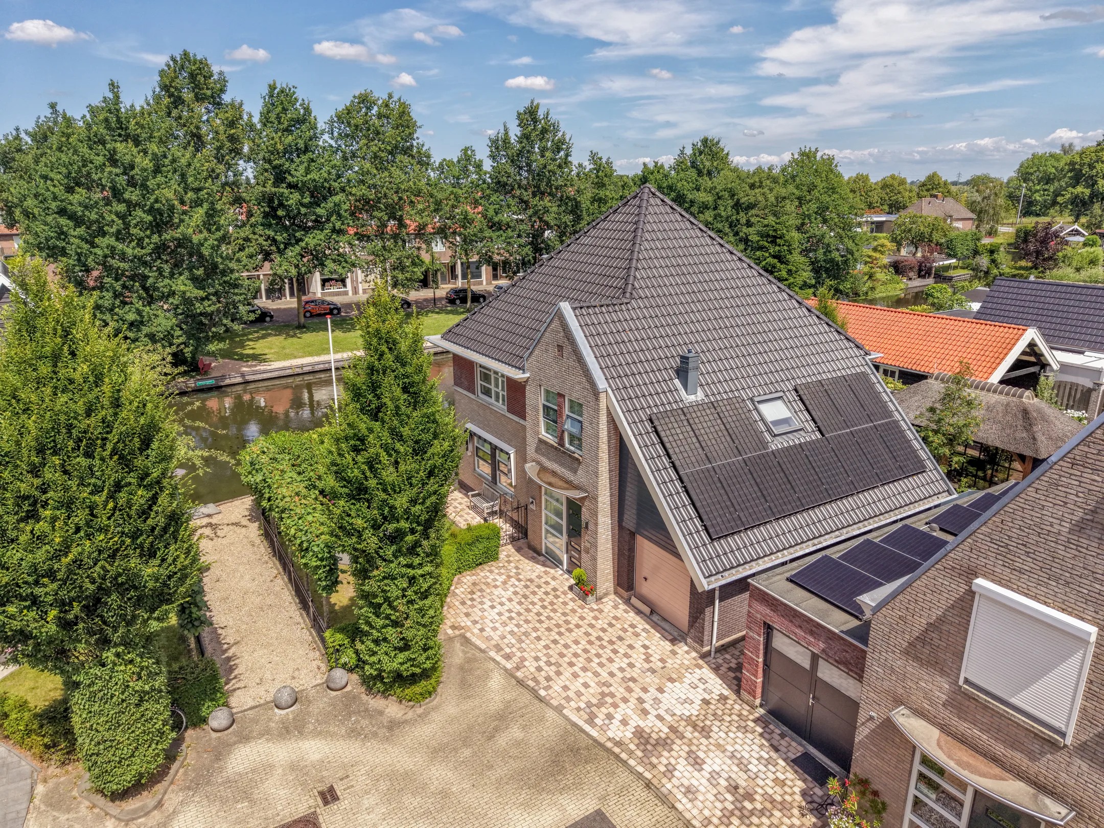 Vrijstaande woning Kerkweg 48 in Hardinxveld-Giessendam