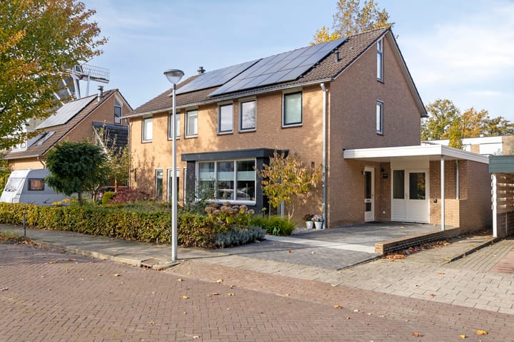 2-onder-1-kapwoning Tolhuis 23 d in Hellendoorn