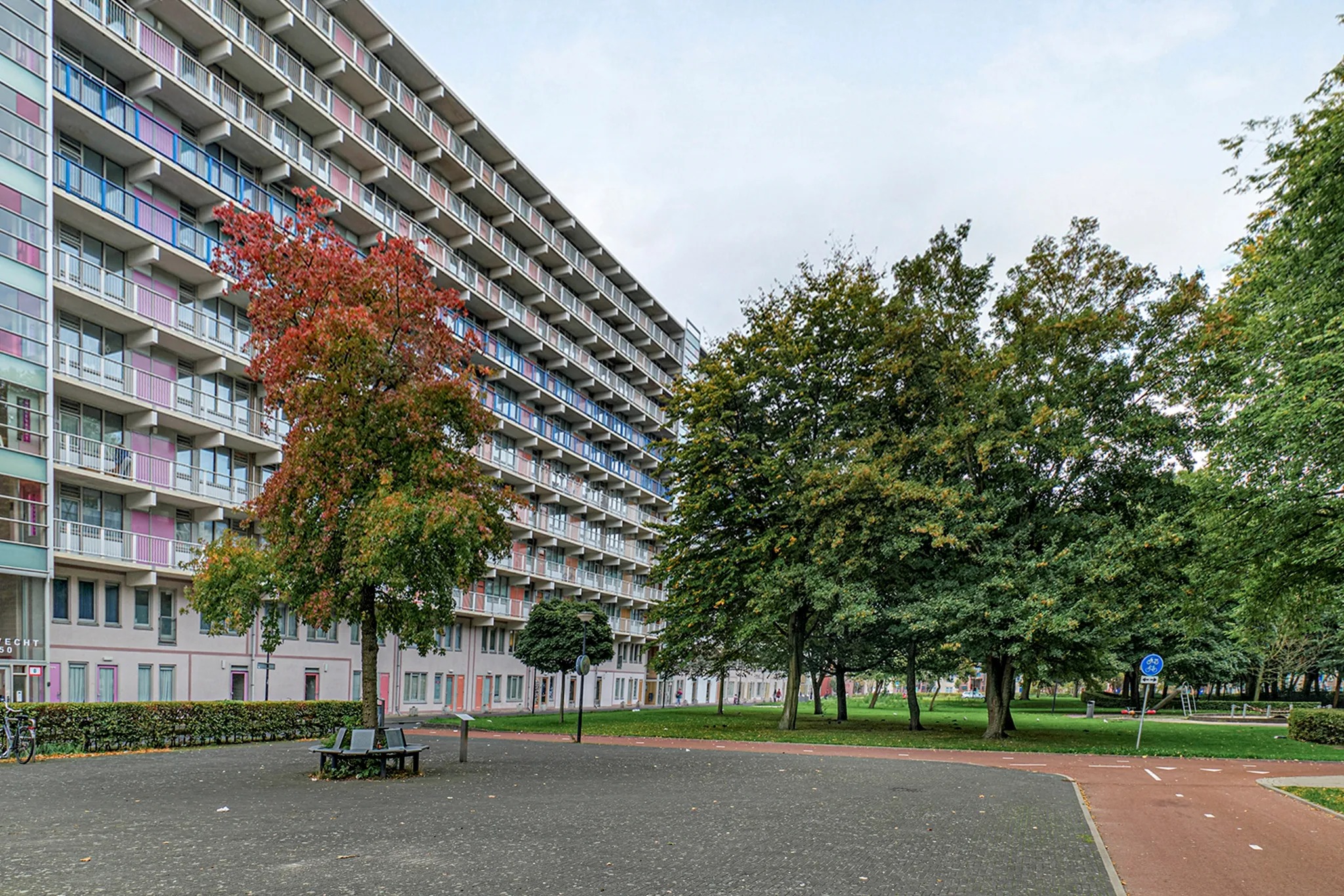 Galerijflat Hogevecht 87 in Amsterdam