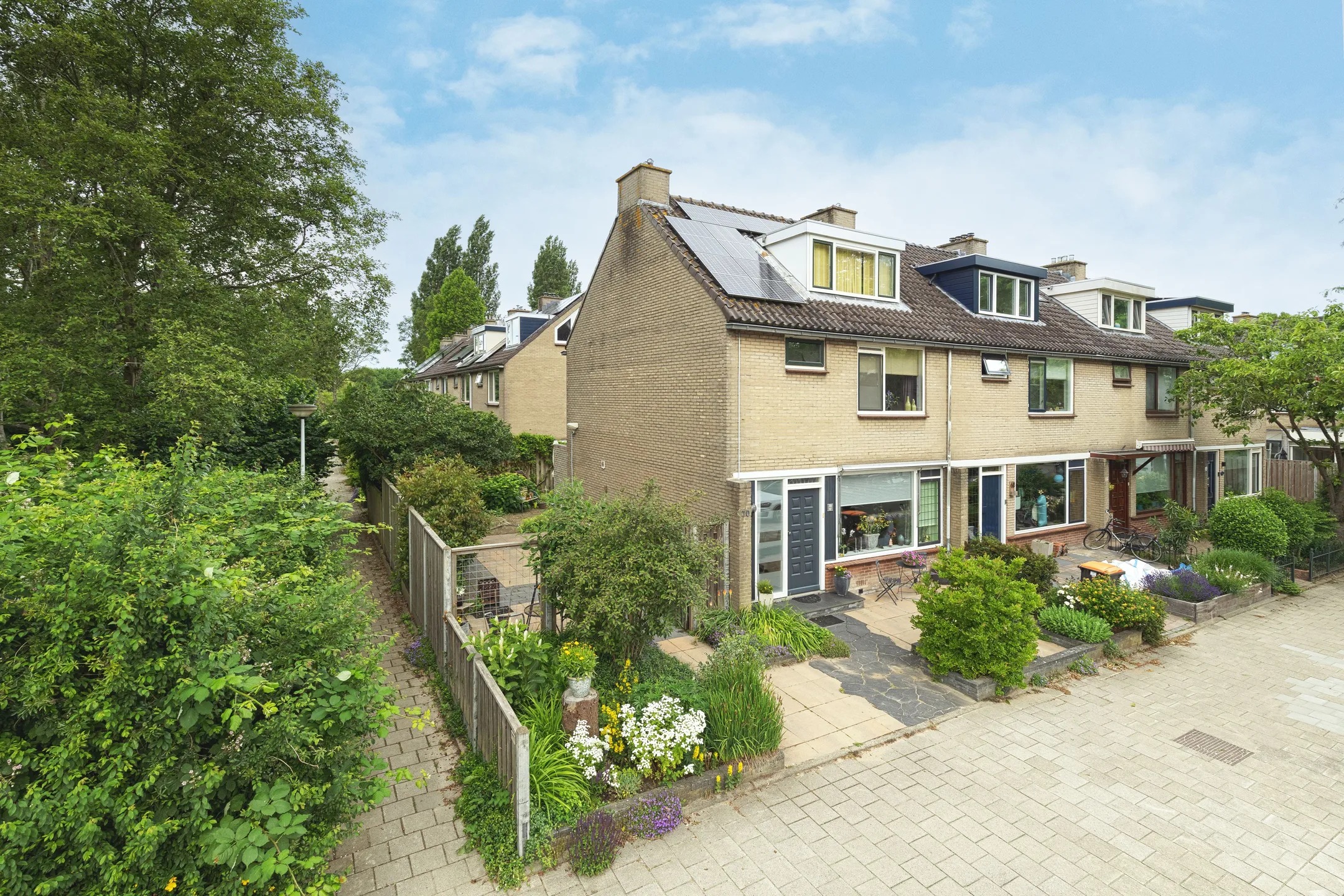 Hoekwoning Hoefslag 70 in Barendrecht