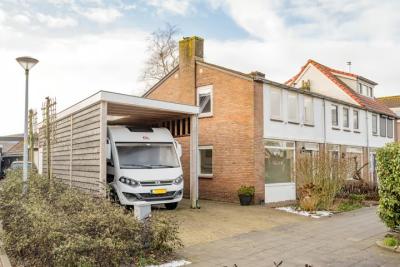 Hoekwoning Hogenhof 56 in Nijkerk