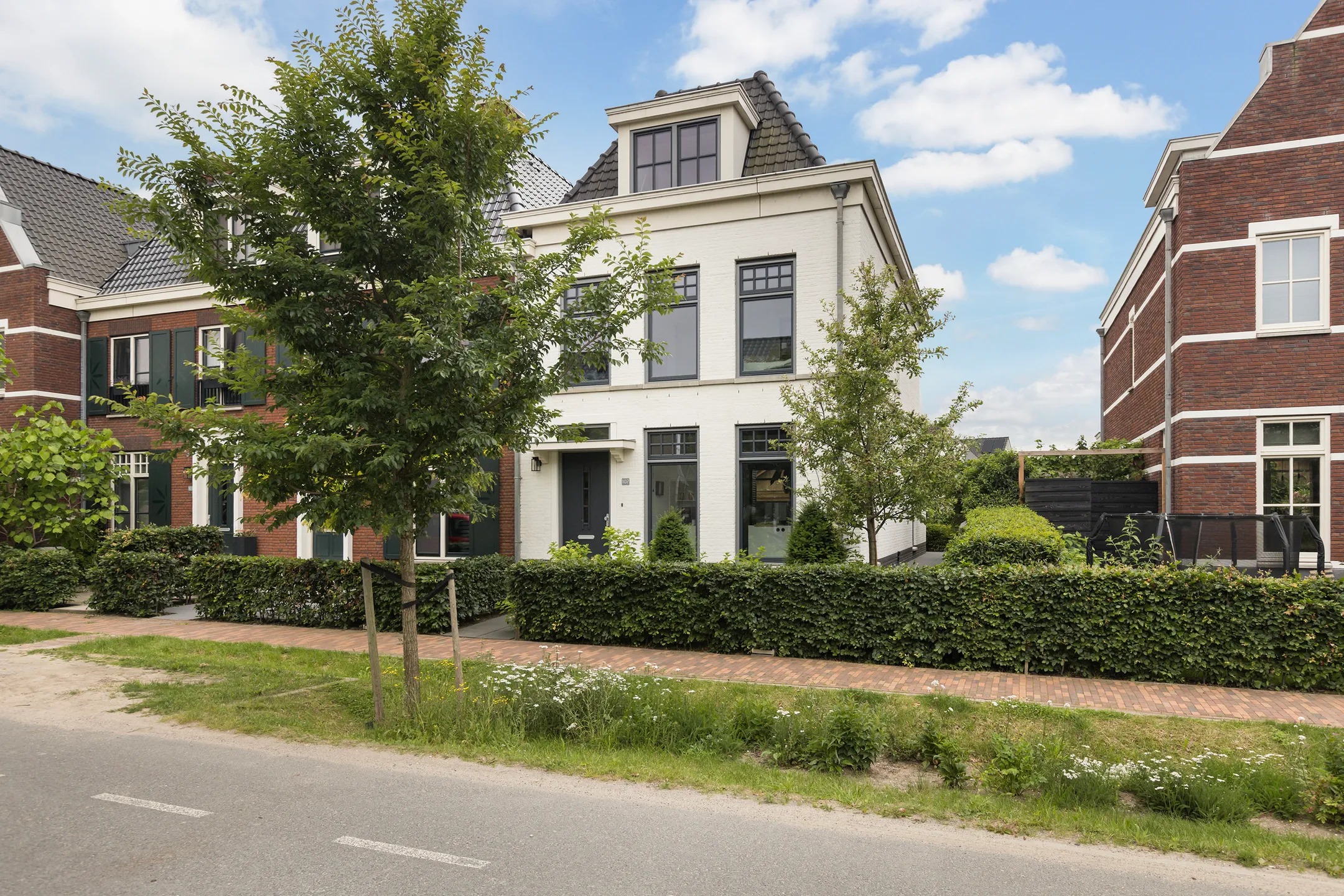 Hoekwoning Verreweg 107 in Maassluis