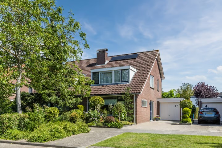 2-onder-1-kapwoning Noteboom 2 a in Culemborg