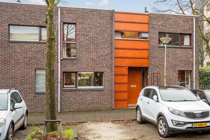 Hoekwoning Conradlaan 37 in Delft