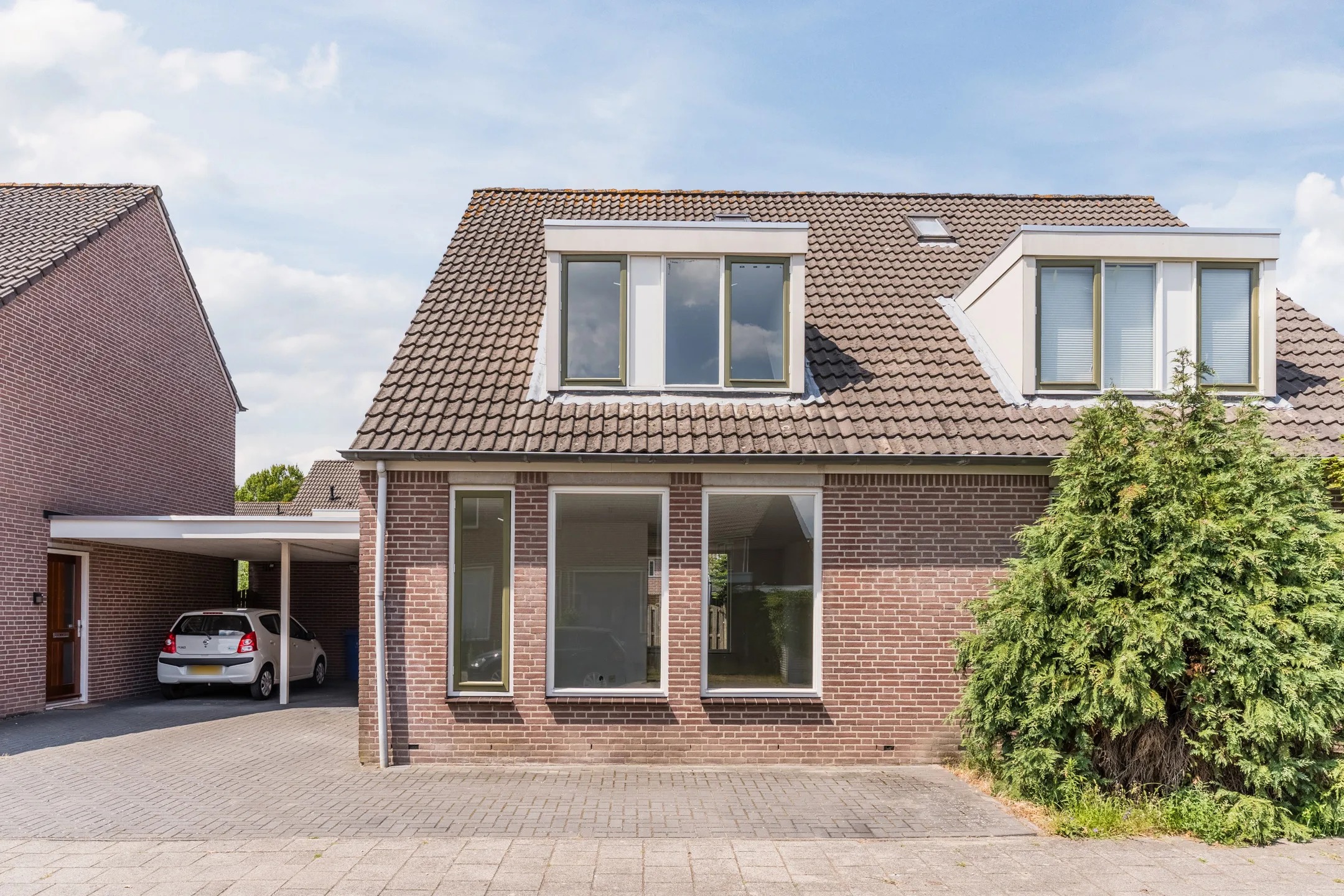 Geschakelde 2-onder-1-kapwoning Schepelhei 16 in Veldhoven