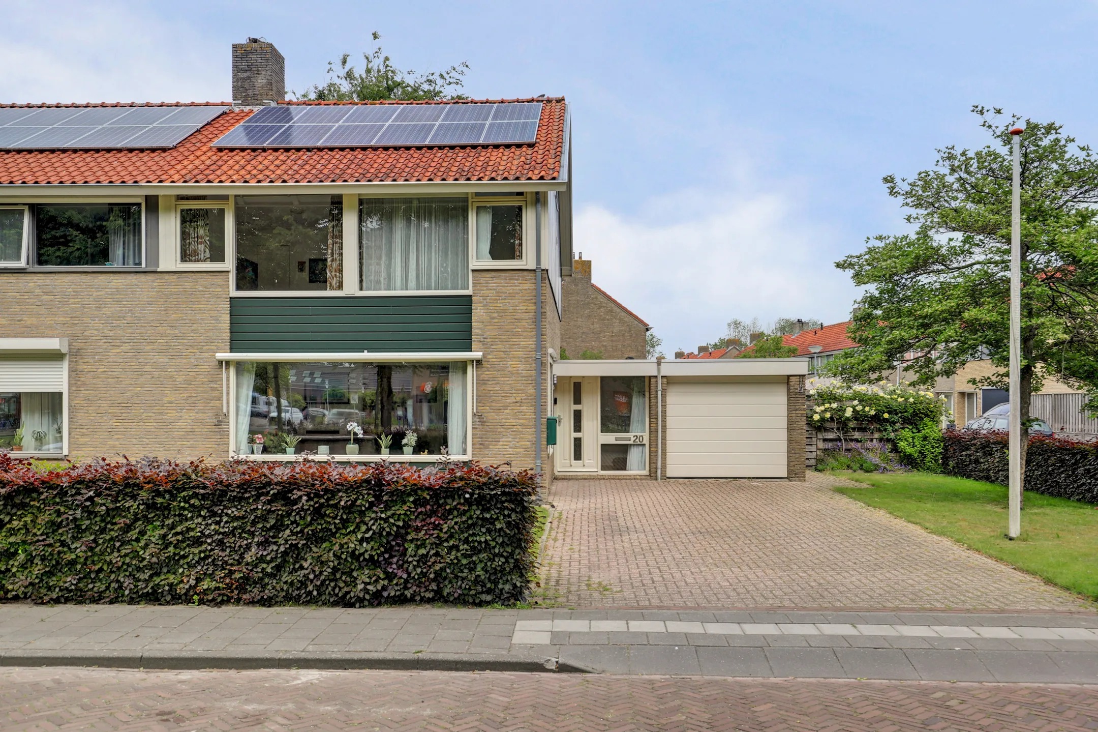 2-onder-1-kapwoning Brinkweg 20 in Wieringerwerf