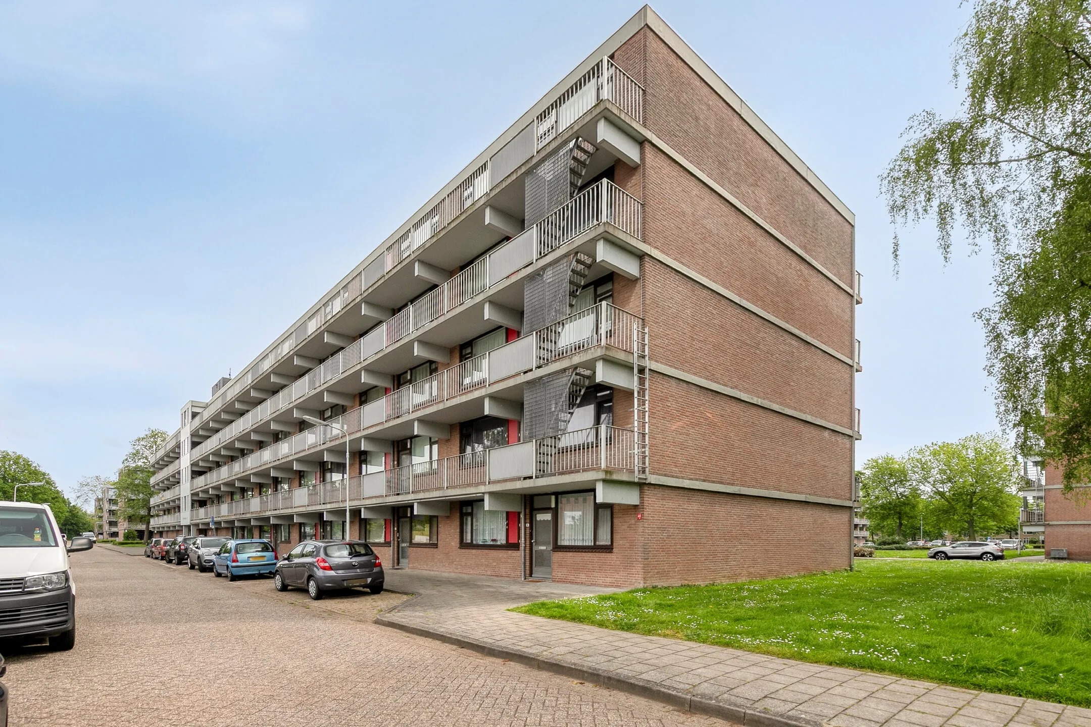 Galerijflat Evertsenlaan 75 in Terneuzen