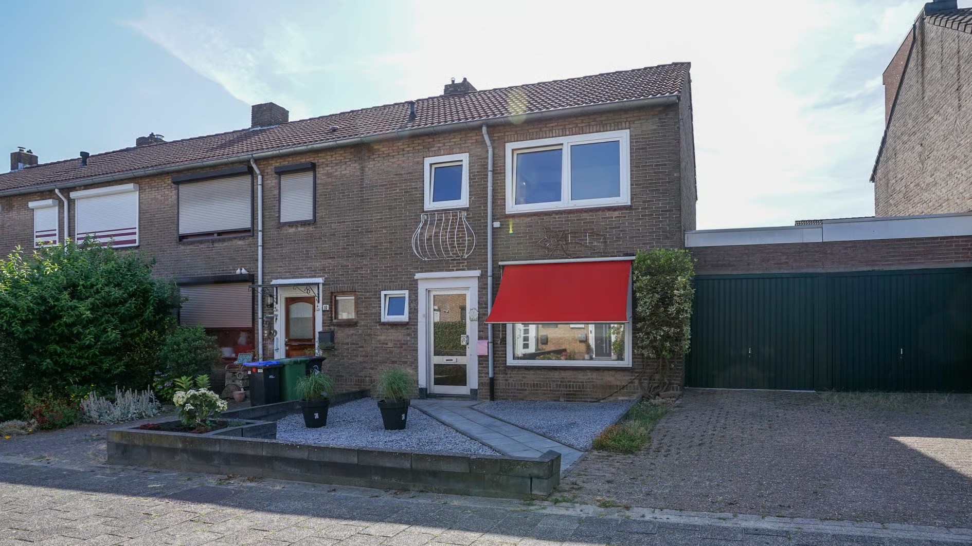 Hoekwoning Pasteurstraat 8 in Heerlen