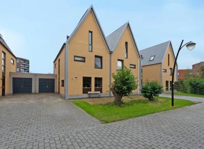 Eengezinswoning, 2-onder-1-kapwoning Zeijerveen 9 in Amersfoort