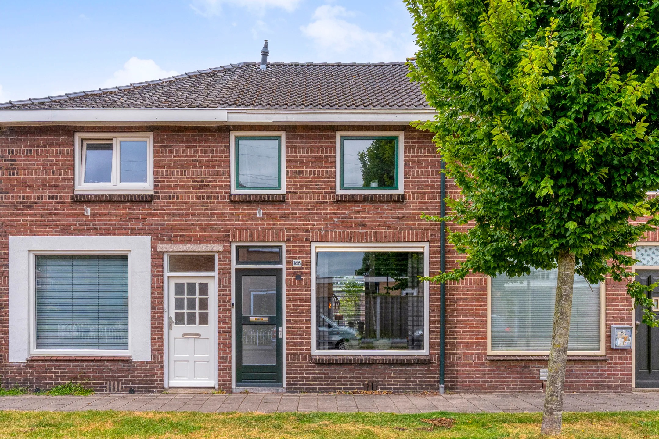Tussenwoning Johan Wijnoltsstraat 146 in Enschede