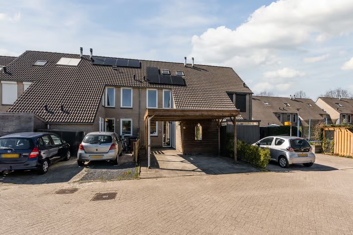 Tussenwoning Tichelkampen 24 Assen