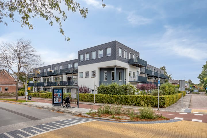 Portiekflat Van Ravesteyndreef 101 in Barendrecht