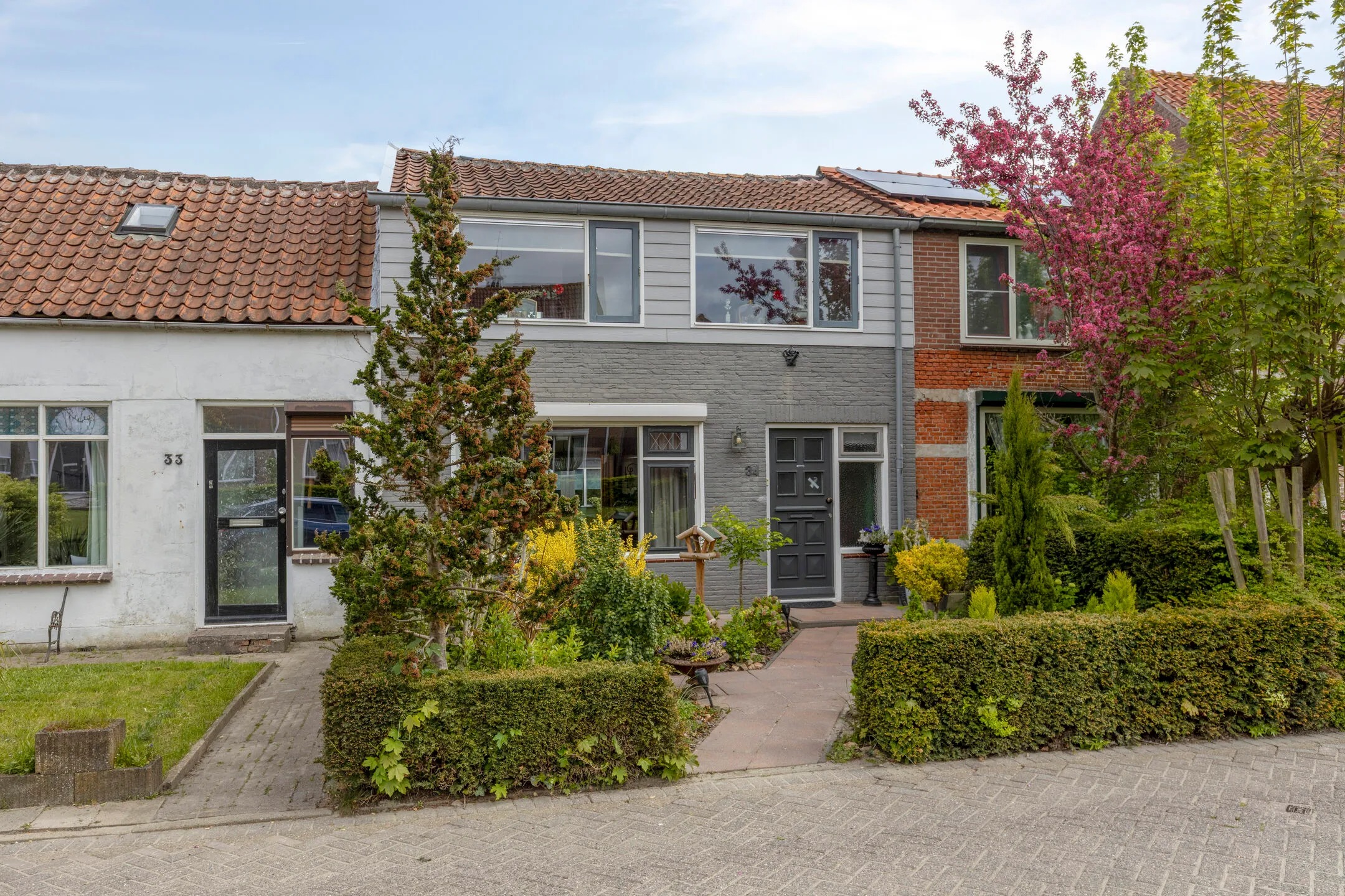 Tussenwoning Oostsingel 34 in Sint-Maartensdijk