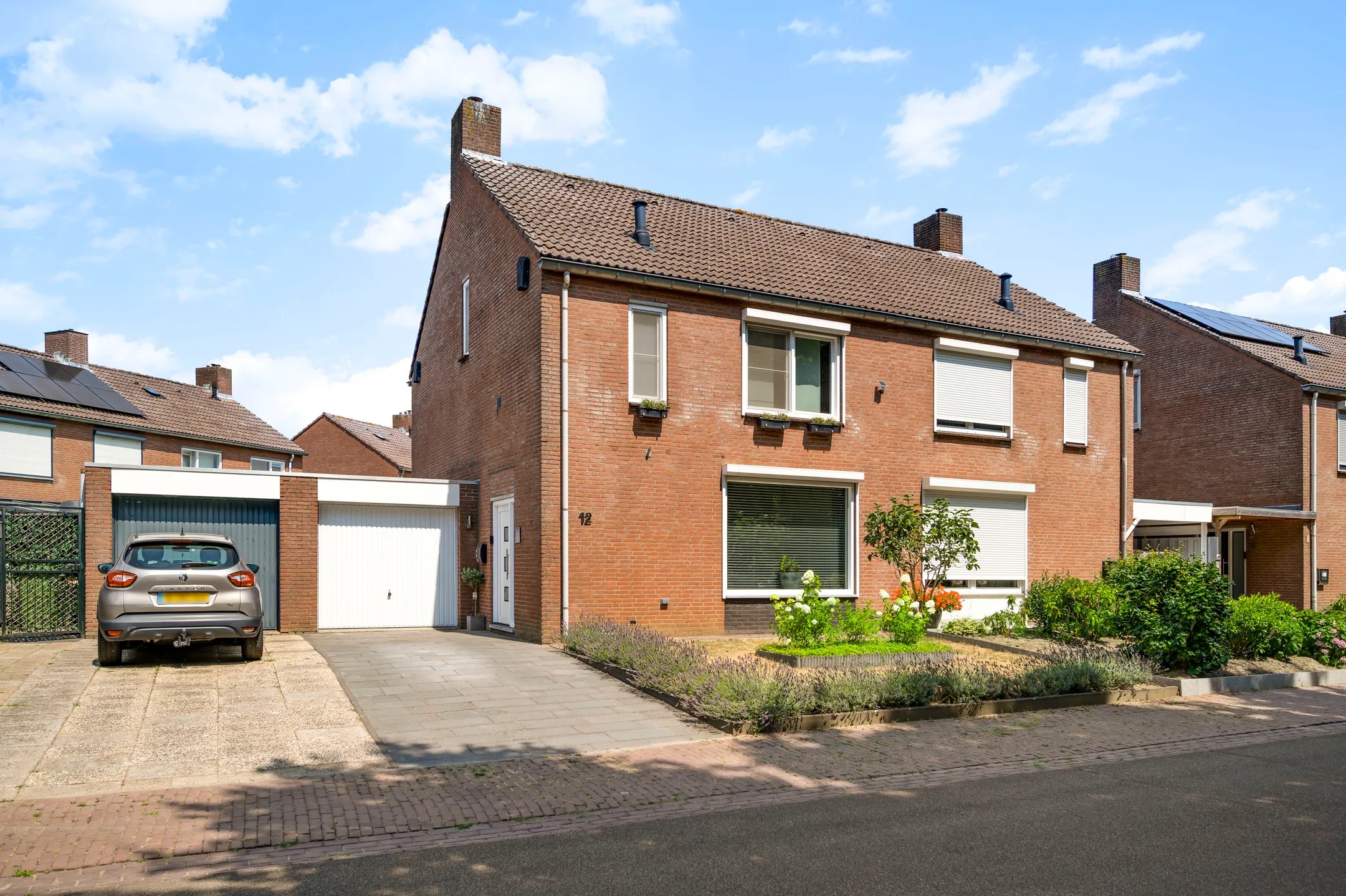 2-onder-1-kapwoning Houthemerweg 12 in Heel