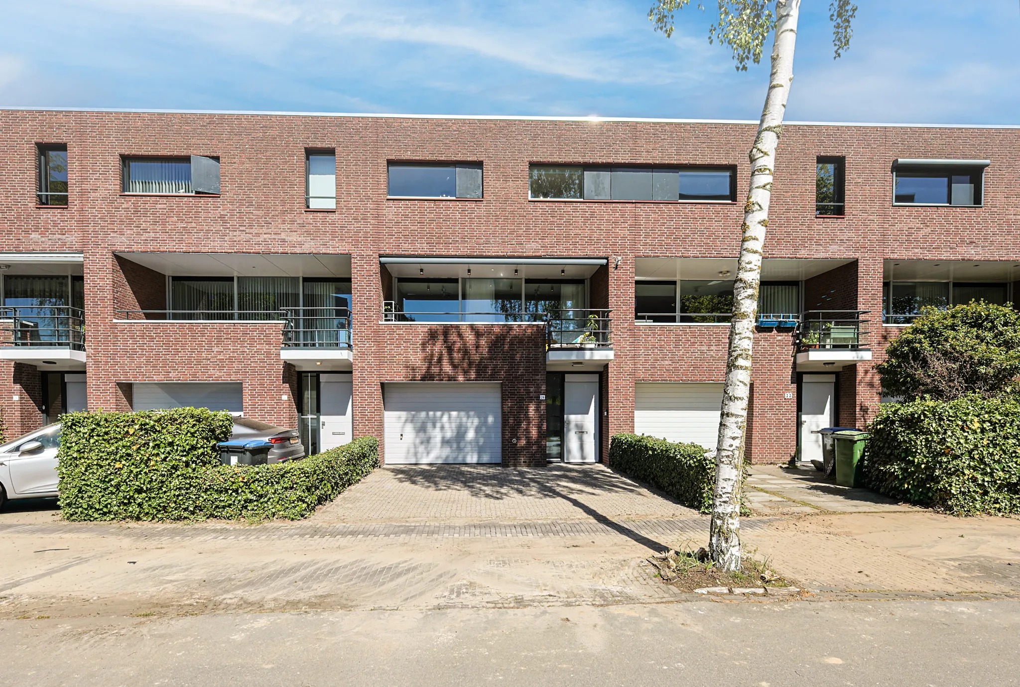 Tussenwoning (drive-in woning) Zandbloem 24 in Eindhoven