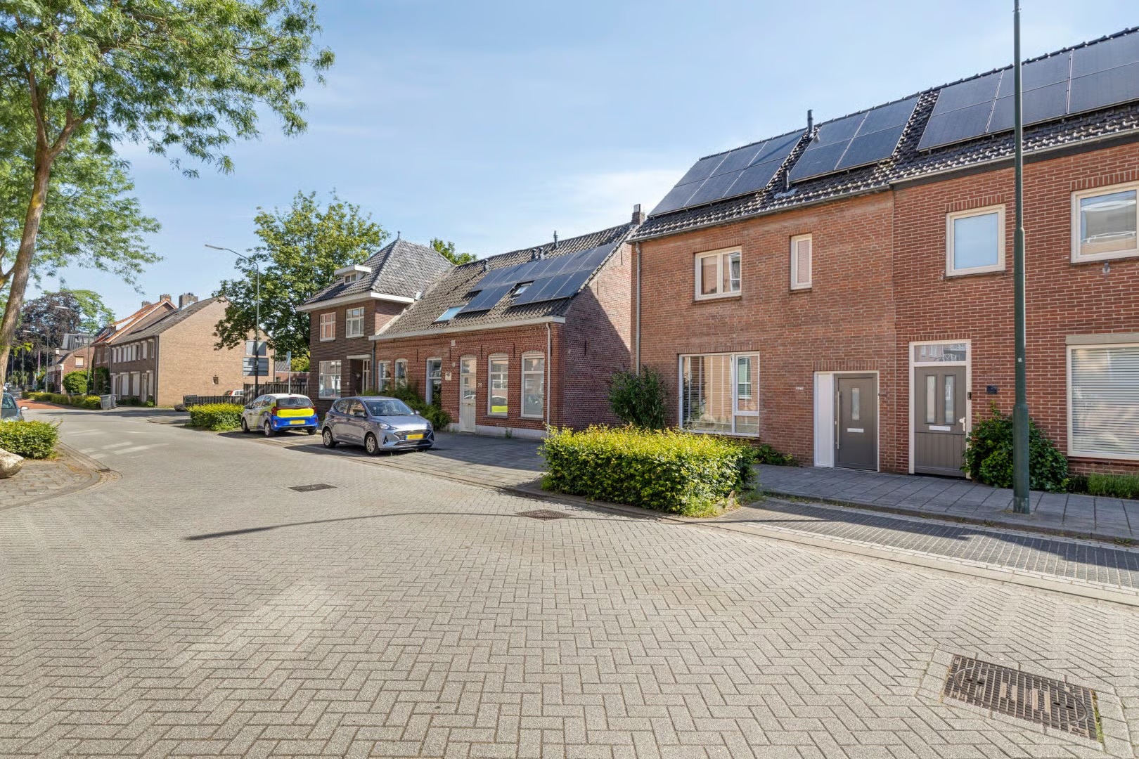 Geschakelde 2-onder-1-kapwoning Bakkerstraat 27 in Valkenswaard