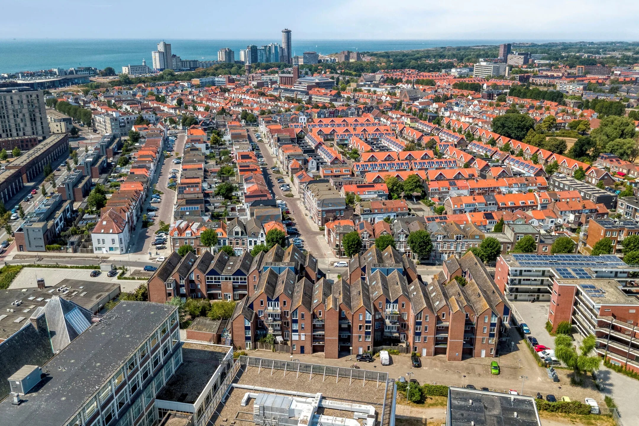 Portiekflat Van Dishoeckstraat 110 in Vlissingen