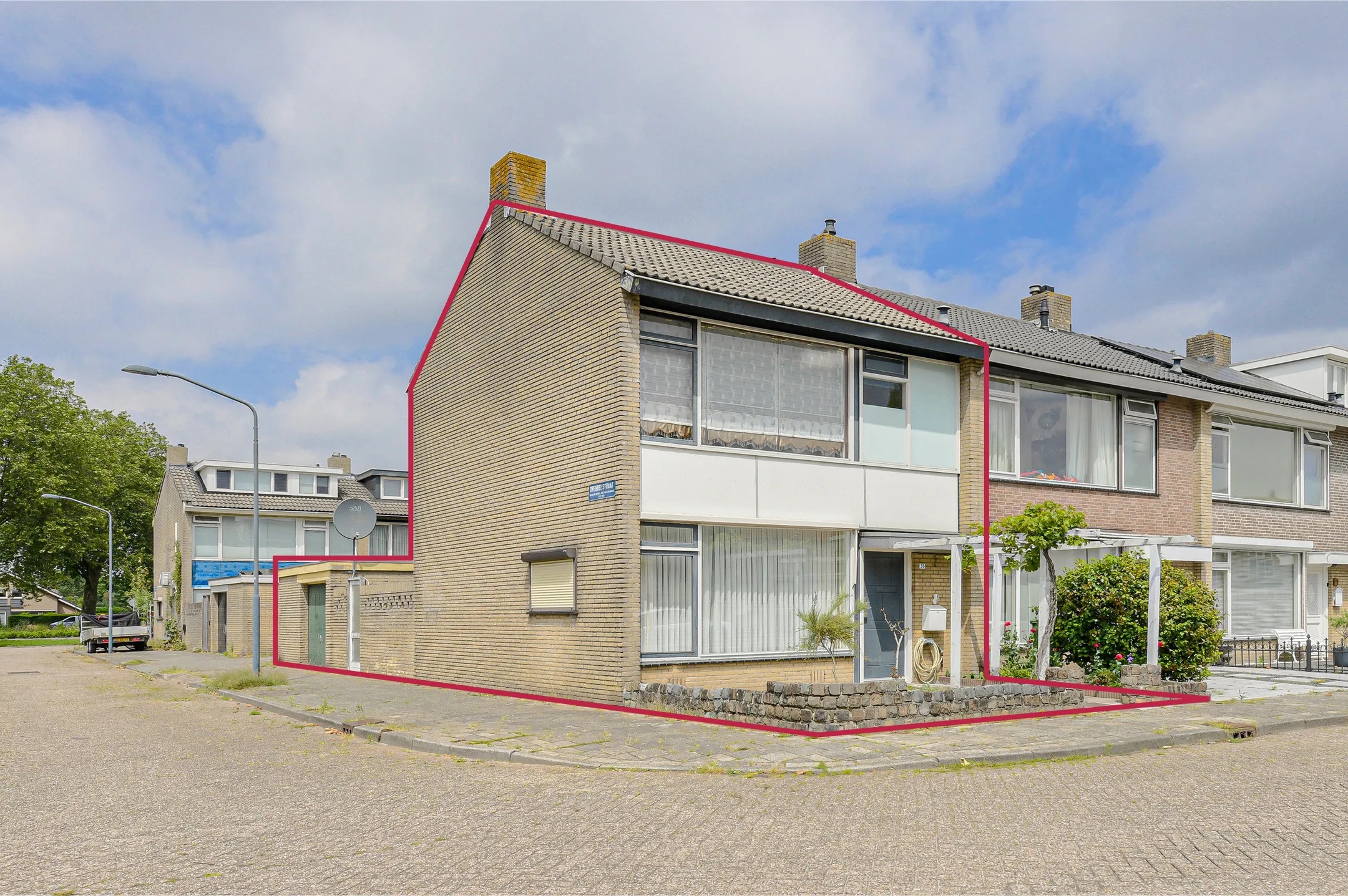 Hoekwoning Archimedeslaan 38 in Oosterhout