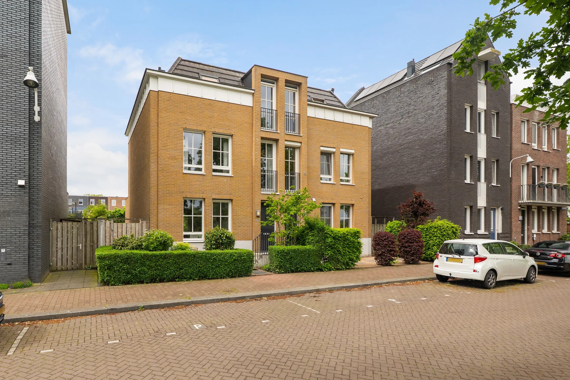 2-onder-1-kapwoning Spakenburgkade 43 in Amersfoort