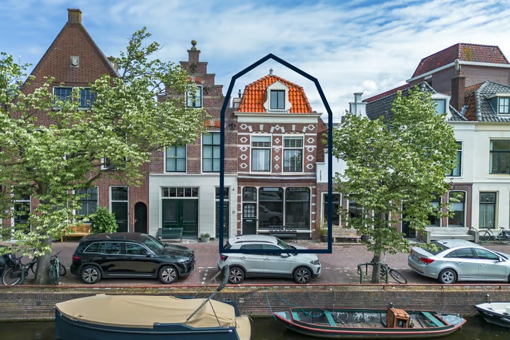 Tussenwoning Oudegracht 232 in Alkmaar