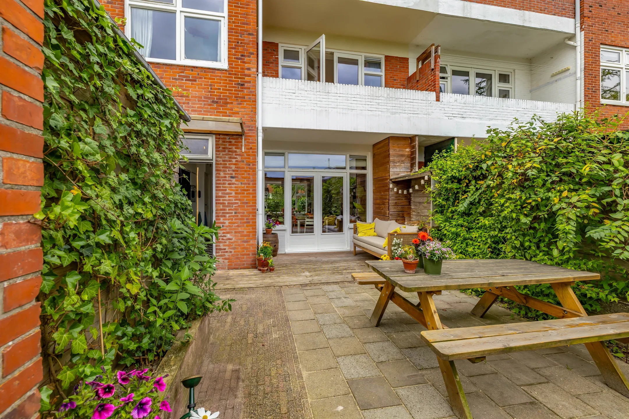 Beneden + bovenwoning Van Starkenborghstraat 70 Groningen