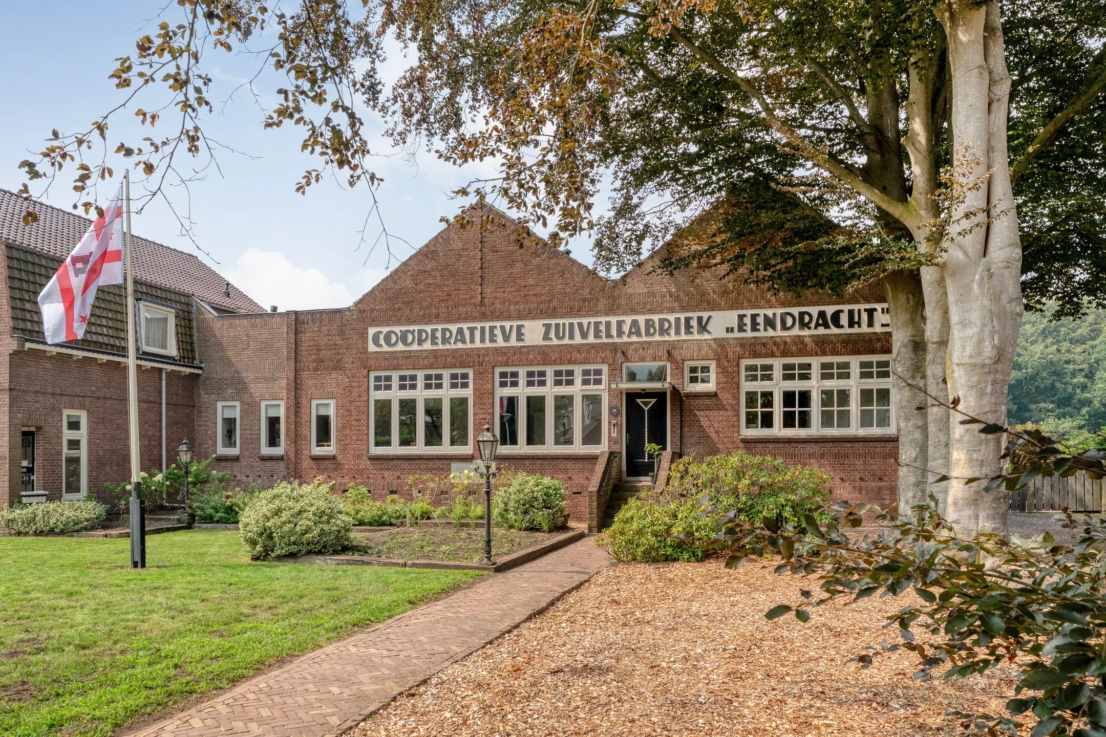 Halfvrijstaande woning Hoofdstraat 28 in Zuidwolde