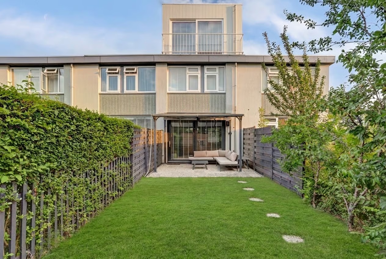 Tussenwoning Leppedijk 21 in Rotterdam