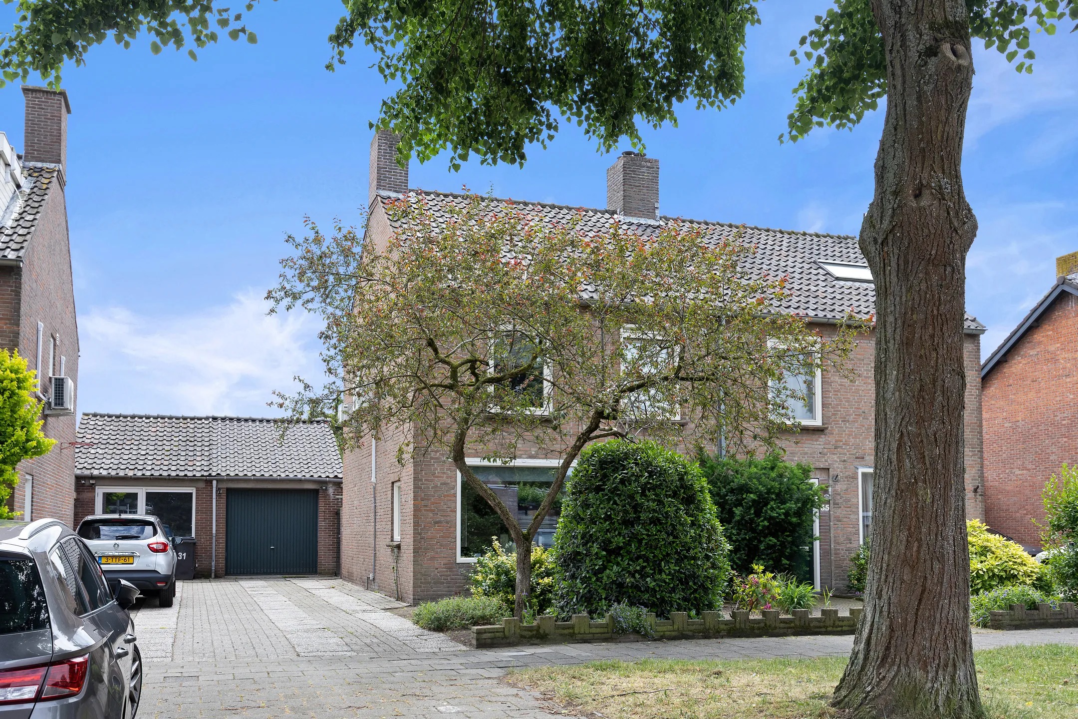 2-onder-1-kapwoning Dokter Akkermansstraat 33 in Drunen