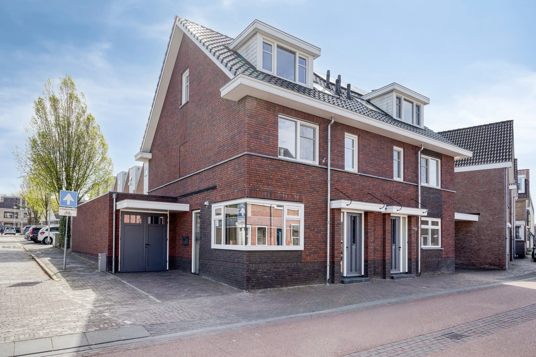 2-onder-1-kapwoning Ootmarsumsestraat 42 in Oldenzaal