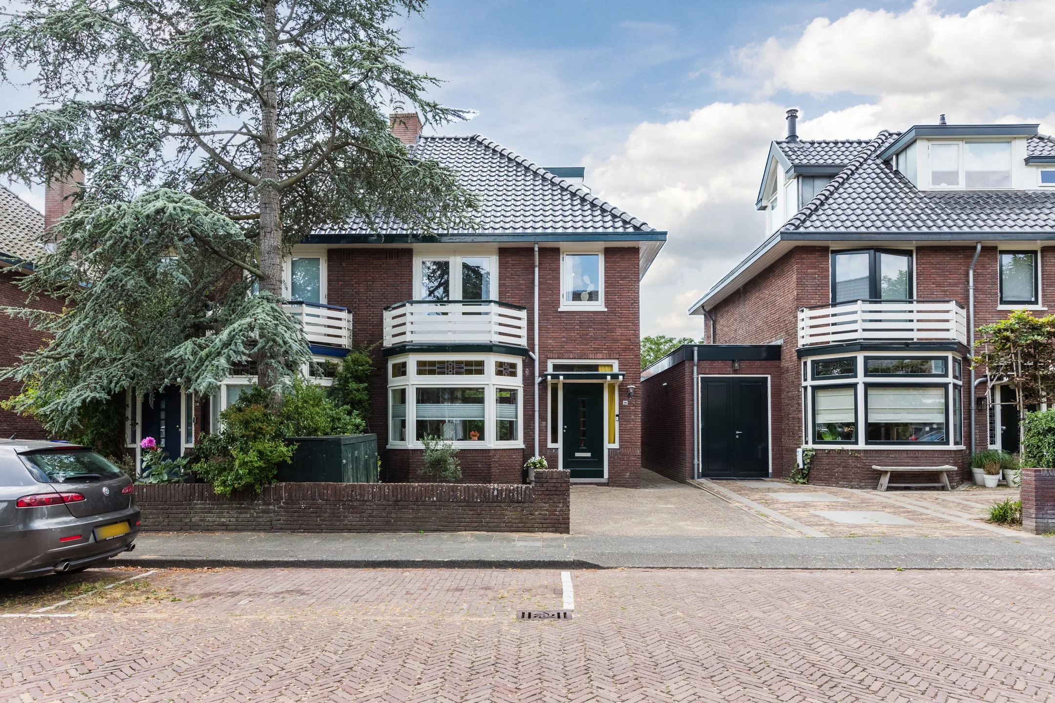 2-onder-1-kapwoning Hendrik Burgerstraat 18 in Beverwijk