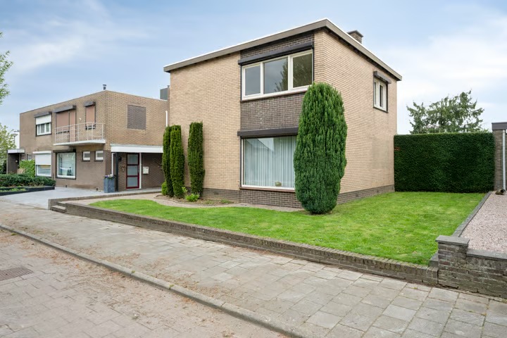 Vrijstaande woning Heerstraat Noord 37 in Stein