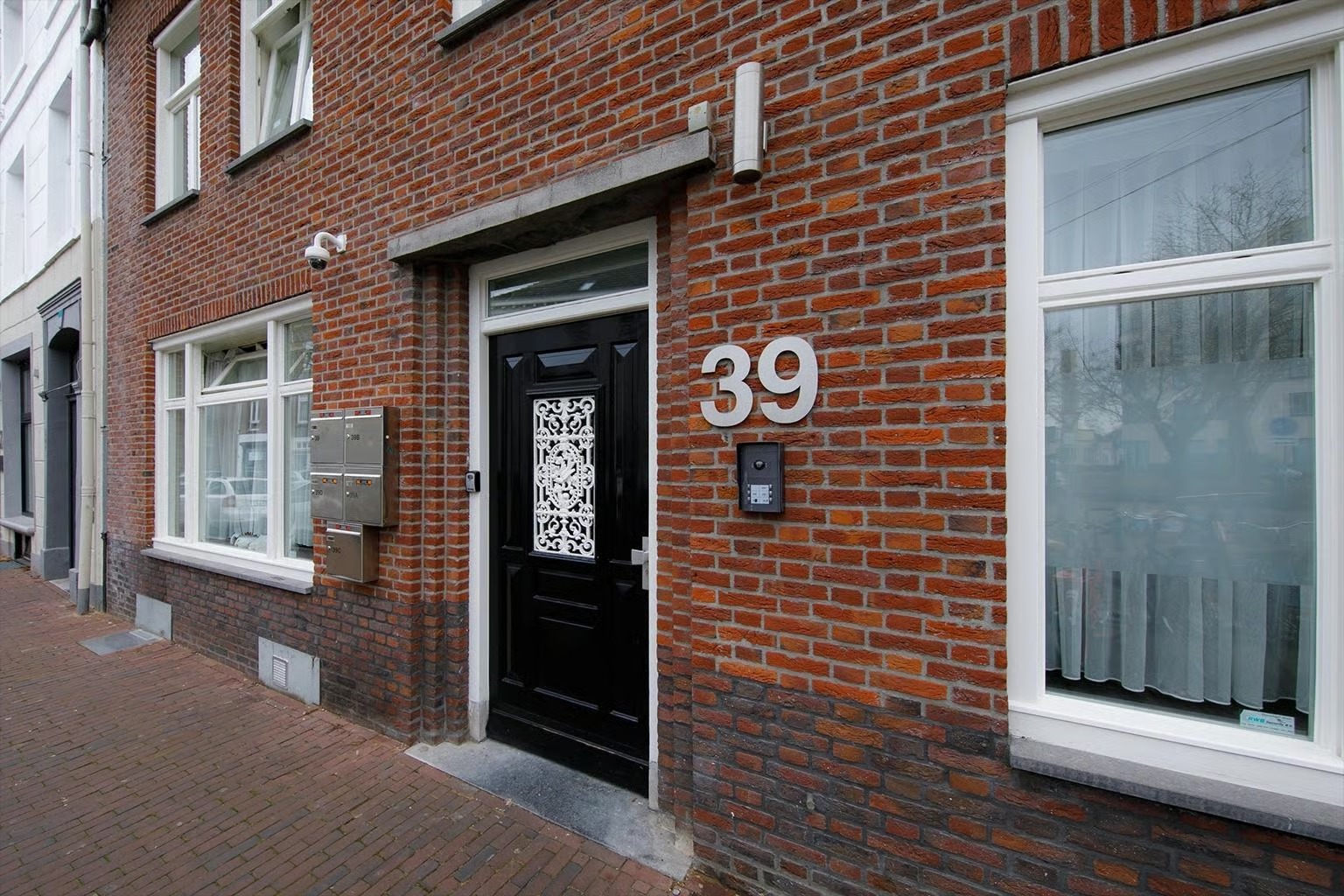 Benedenwoning Zwartbroekstraat 39 A in Roermond