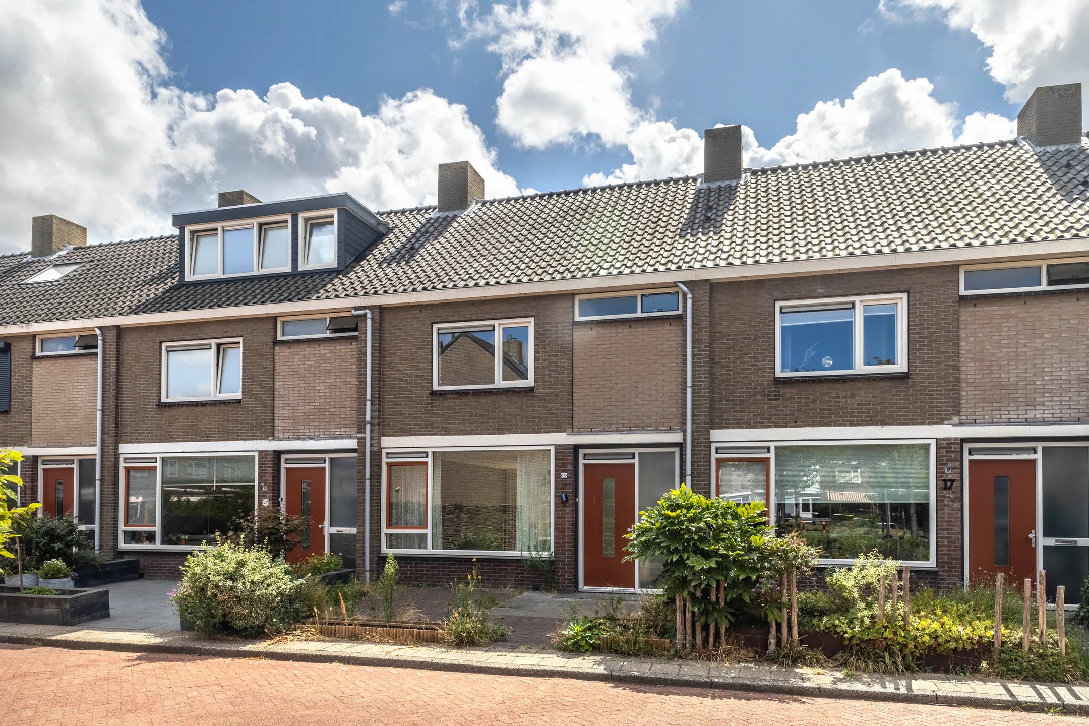 Tussenwoning Frans Halsstraat 15 in Heemskerk