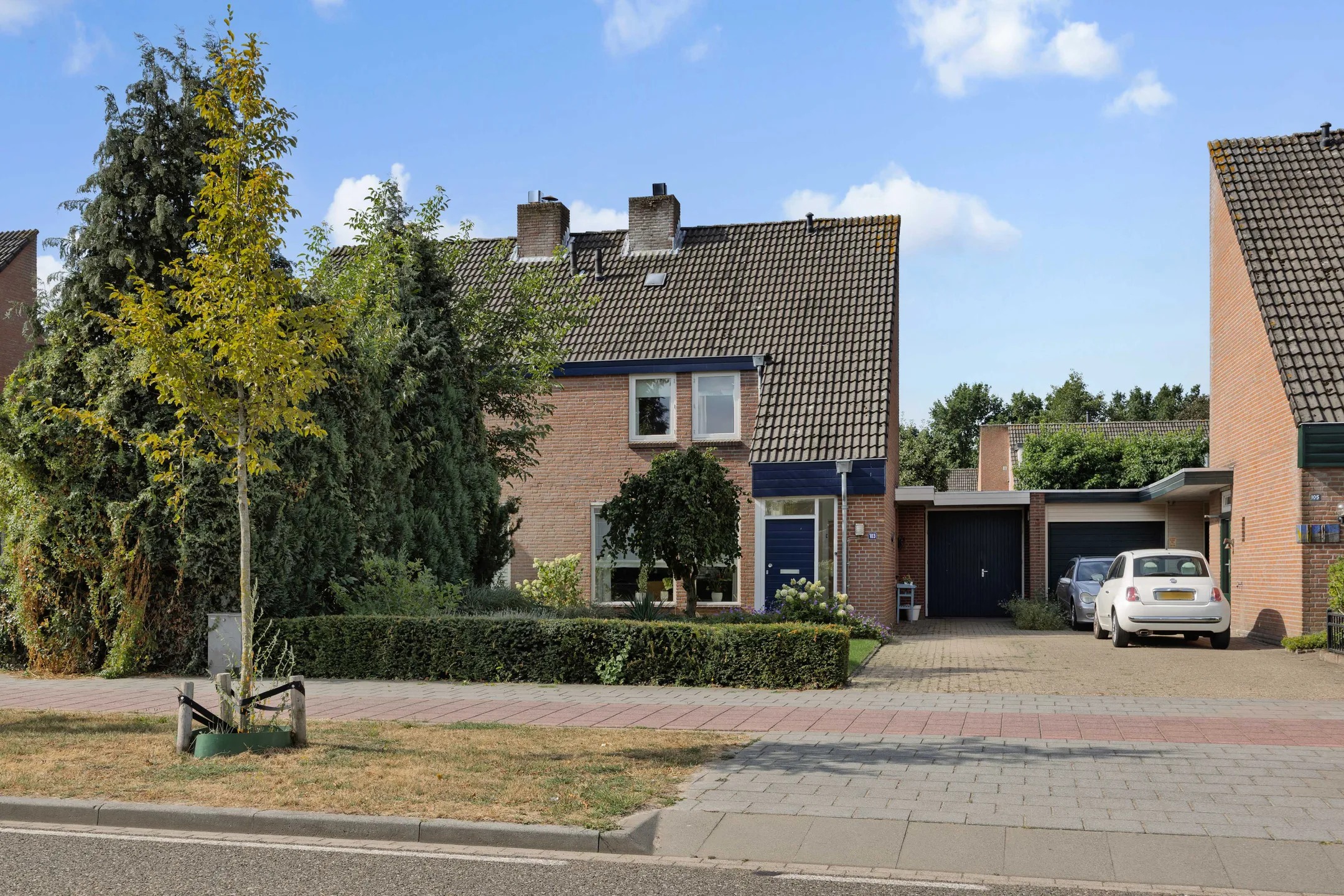 2-onder-1-kapwoning Zeilbergsestraat 103 in Deurne