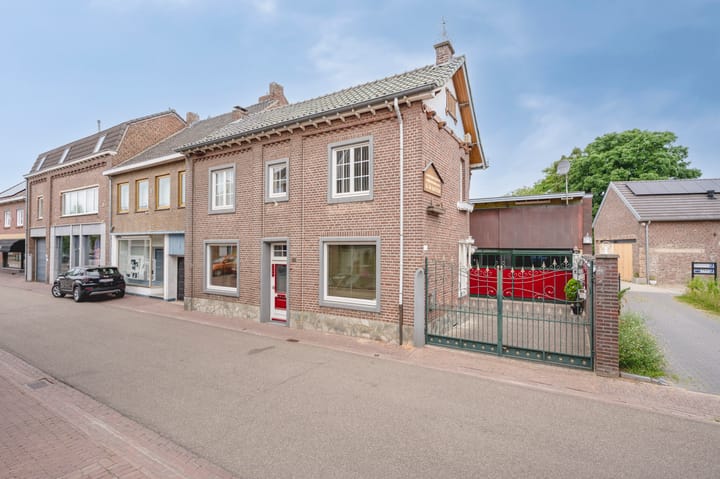 Hoekwoning Kruisstraat 21 in Stein