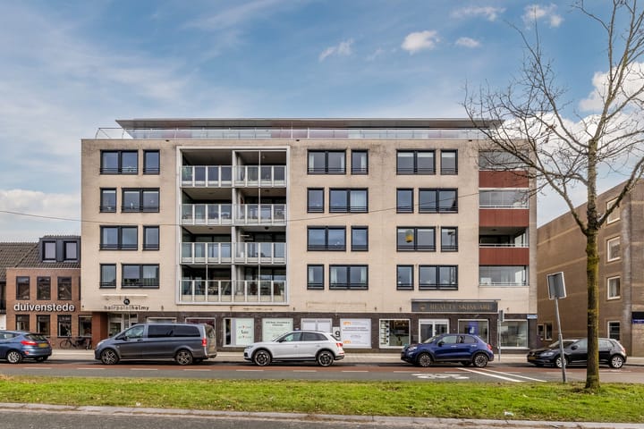 Galerijflat Alteveerstraat 13 b in Hoogeveen