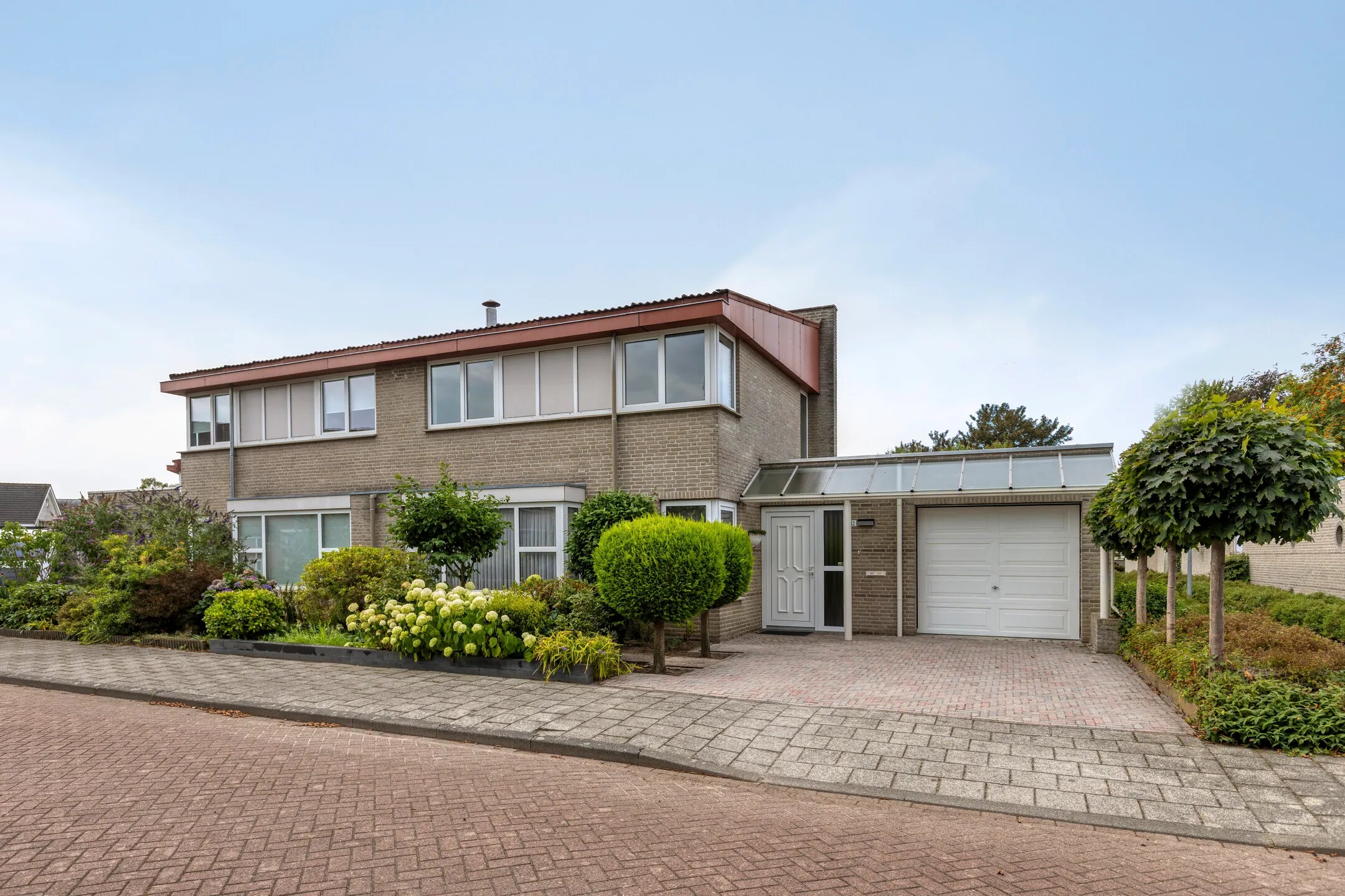 2-onder-1-kapwoning (semi-bungalow) Ringoven 12 in Veldhoven