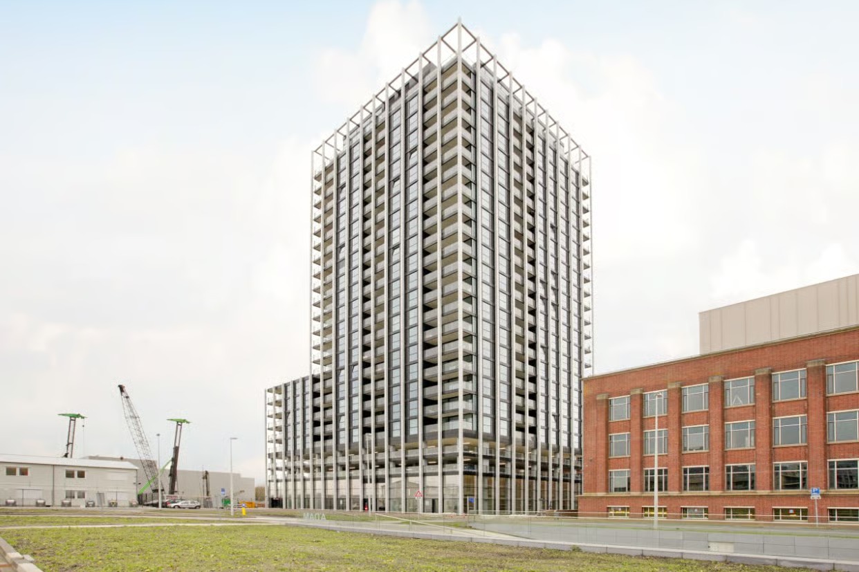 Tussenwoning Bercylaan 297 in Amsterdam
