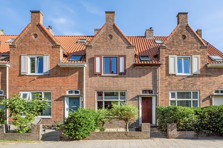 Tussenwoning Doverstraat 6 in Haarlem